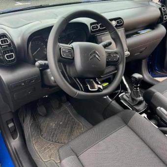 Voiture double pédale